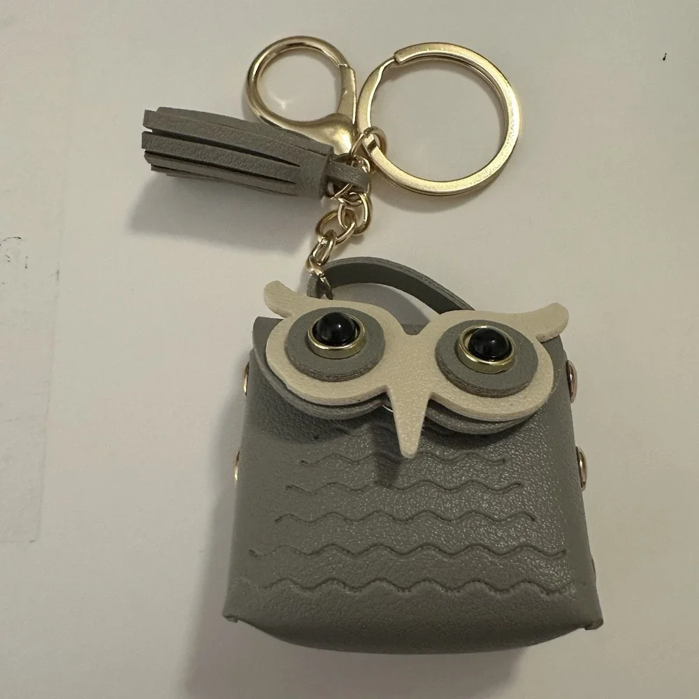 Owl Leather Coin Wallet Change Purse Keychain With Clip & Tassel Grey Snap Close